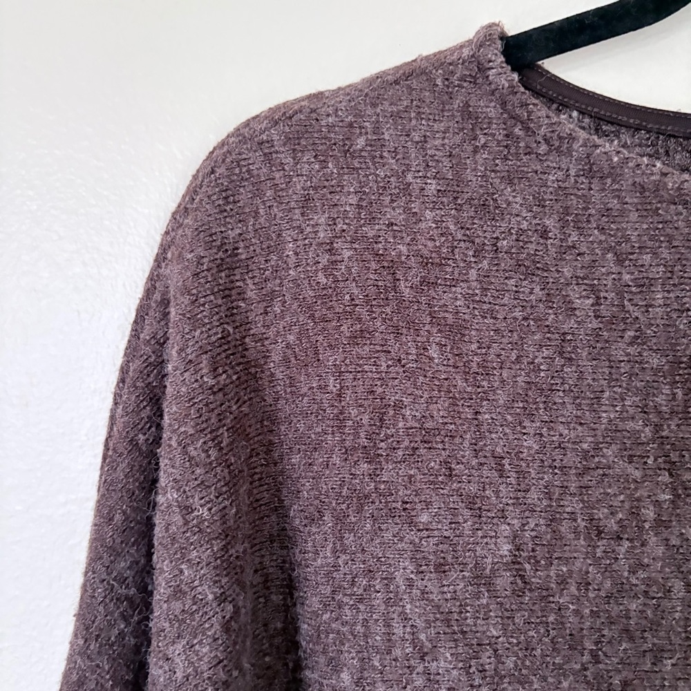 H&M Brown Batwing Fuzzy Sweater Size Small - Picture 3 of 10